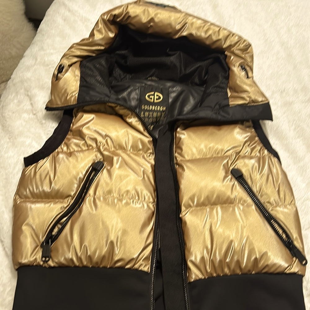 Stunning Designer puffy vest